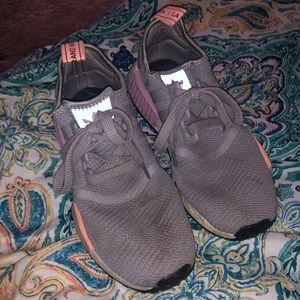 Adidas boost tennis shoes